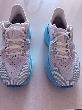 Under Armour Unisex Infinite Pro Running Shoes